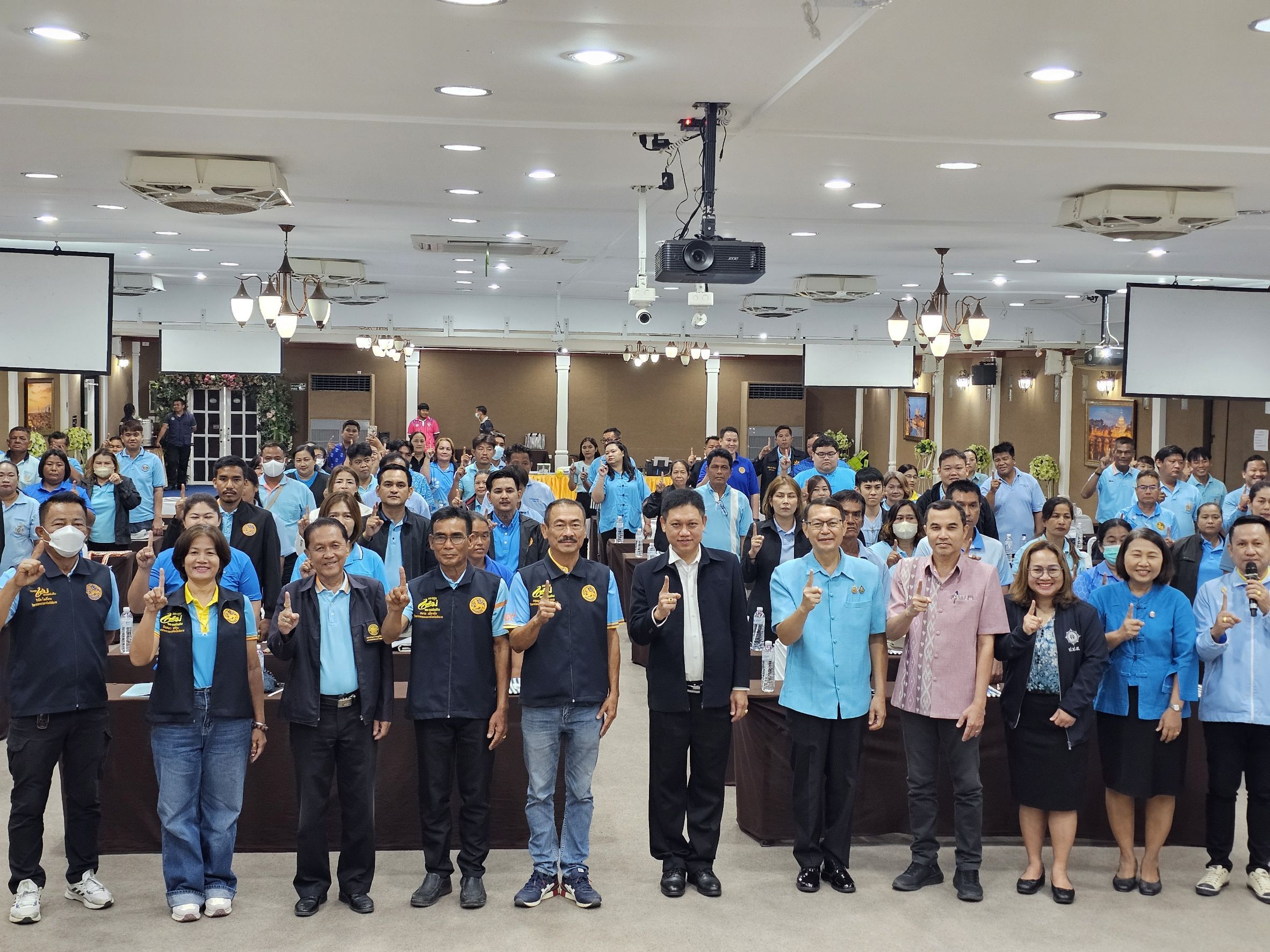 สพอ.วัดสิงห์ พร้อมเครือข่าย เข้าร่วมการฝึกอบรมโครงการเสริมสร้างและพัฒนาศักยภาพวิทยากรกระบวนการกองทุนแม่ของแผ่นดินระดับเครือข่าย หมู่บ้าน/ชุมชน (ครู ค)